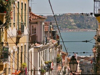 dzielnica-Bairro-Alto-w-Lizbonie Lizbona. dzielnica Bairro Alto